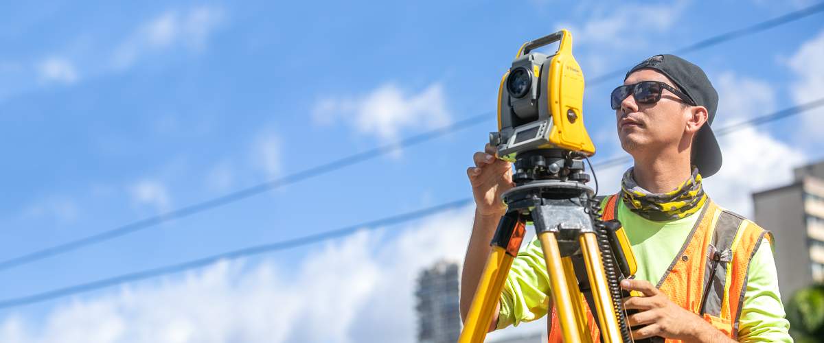 Land Surveyor in Honolulu